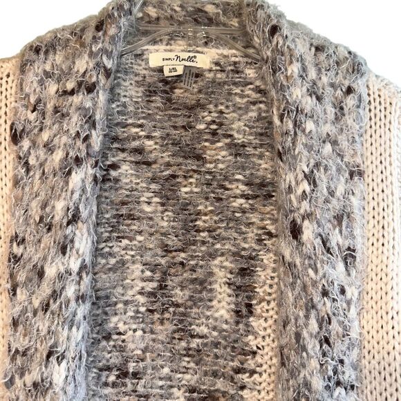 Simply Noelle Cozy Cardigan Sweater - Picture 3 of 11